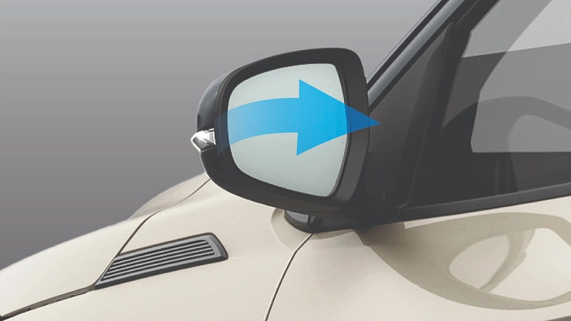 Gương chiếu hậu gập tự động trên xe XL7 Hybrid