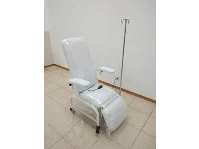 Ghế lấy máu điện