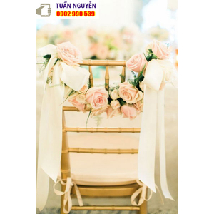 Ghế tiffany tiệc cưới