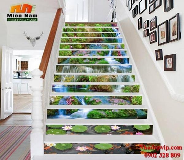 Nếu bạn đang tìm cách để tạo sự khác biệt cho cầu thang trong ngôi nhà của mình, thì giá gạch 3D ốp cầu thang chính là giải pháp hoàn hảo. Hãy cùng nhìn vào hình ảnh để thấy vẻ đẹp khác lạ và tinh tế mà chúng có thể đem lại.