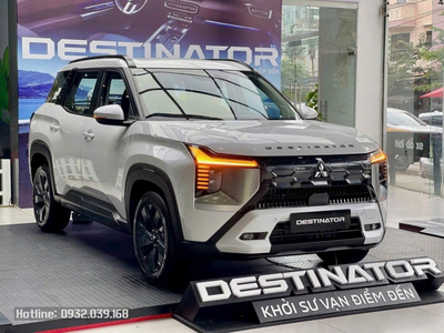 Mitsubishi Destinator Premium