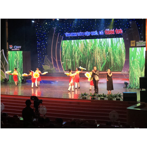 Cho thuê màn hình Led dùng cho sự kiện, hội nghị, tết niên, gala dinner, year end party, đám cưới, livestream, khai giảng năm học mới