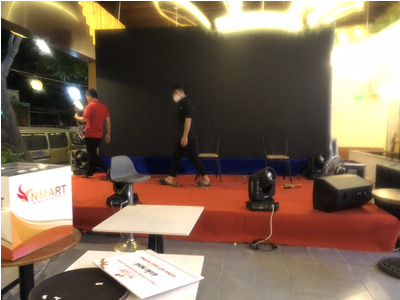 Nơi cho thuê sân khấu lắp ráp và bàn ghế, nhà bạc