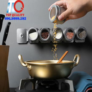 Lọ Gia Vị Có Gắn Đế Bằng Nam Châm