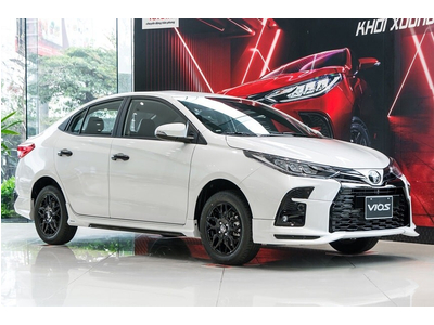 Giá xe 5 chỗ Toyota Vios 1.5 GRS phiên bản thể thao