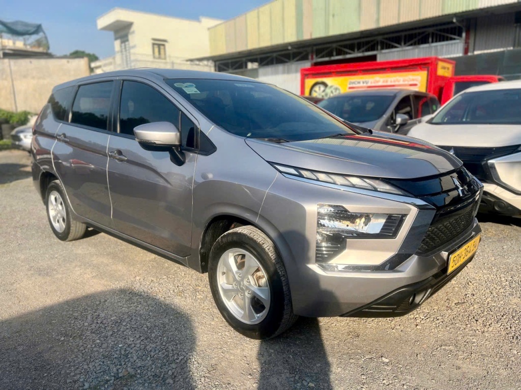 Xe qua sử dụng Mitsubishi Xpander Eco 2023 màu xám bạc