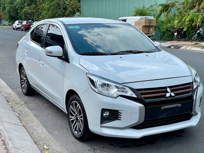 Xe qua sử dụng Attrage 2024 số tự động màu trắng