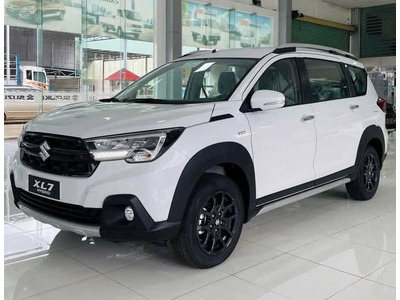 Giá xe Suzuki XL7 tháng 10/2025: Nhiều ưu đãi, lựa chọn sáng giá trong phân khúc SUV 7 chỗ