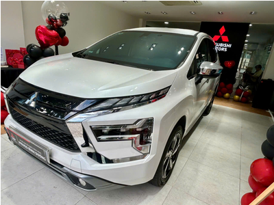 Mitsubishi Xpander Premium 2024 màu trắng siêu lướt