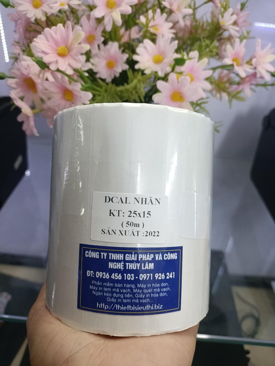 Giấy in tem mã vạch 25*15mm khổ 4 tem/1 hàng cuộn 50m