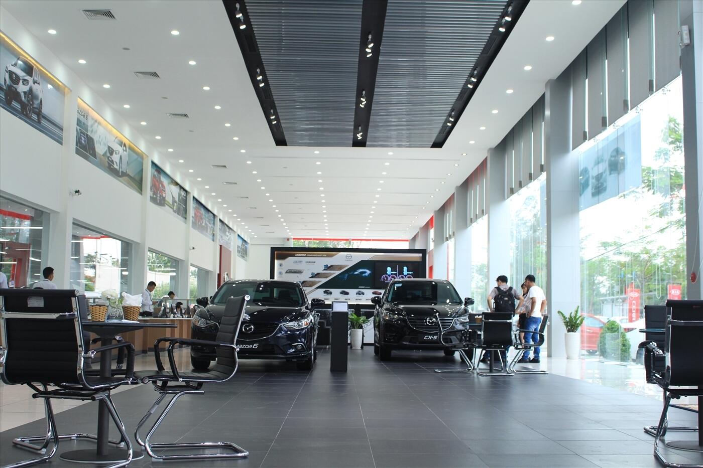 GIỚI THIỆU SHOWROOM MAZDA PHẠM VĂN ĐỒNG
