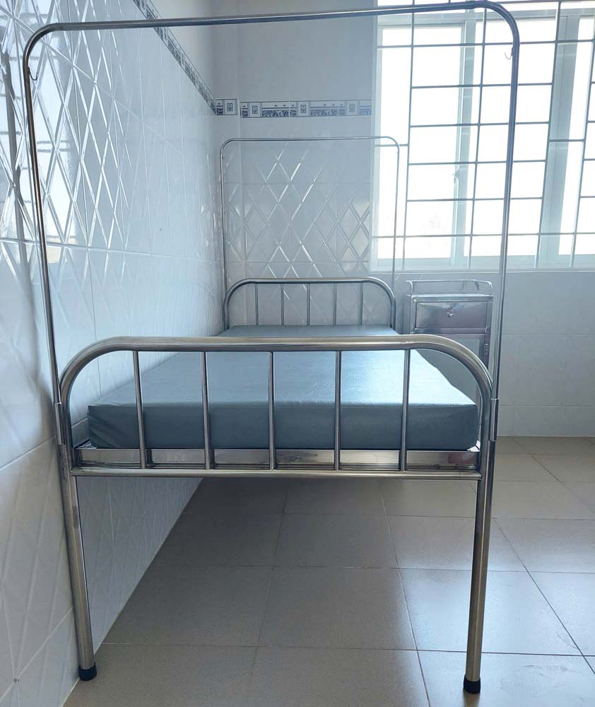 Giường inox nâng đầu