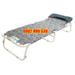 Giường xếp có gối vải hoa