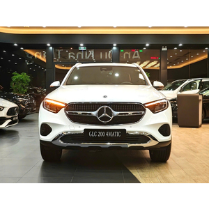 Mercedes-Benz GLC 200 4MATIC 2026