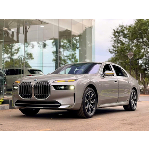 BMW 735i Pure Excellence