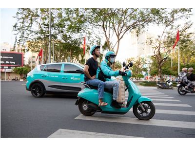 GSM Miễn Phí Thuê, Đổi Pin 3 Năm Cho Tài Xế Xanh SM Bike