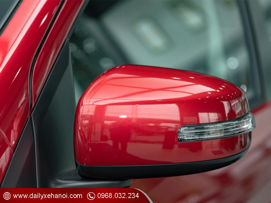 Gương chiếu hậu ngoài trên xe attrage 2020 cvt