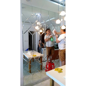 Gương dán tường TP.HCM: đặt gia công và giao lắp