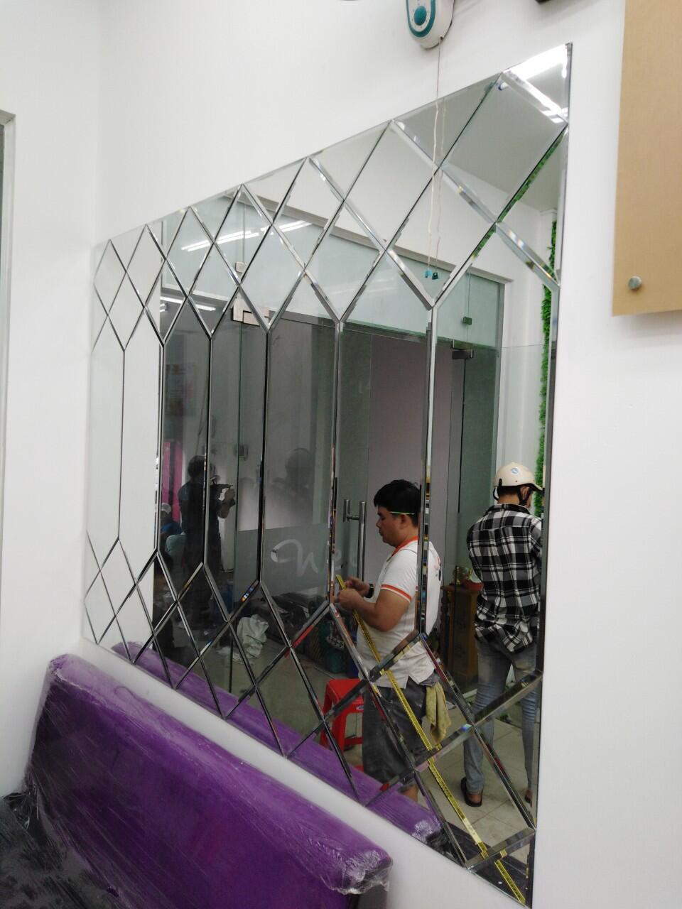 kính thủy trang trí, kính thủy trang trí