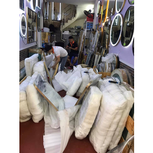 Dịch Vụ Sản Xuất Gương Đèn LED Cảm Ứng Theo Yêu Cầu