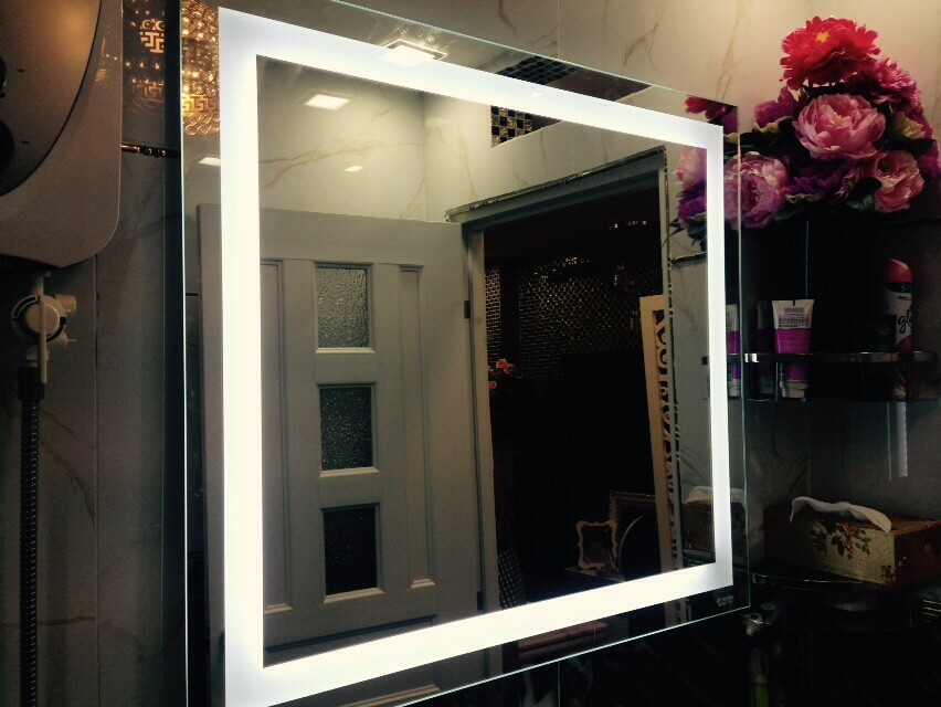 GƯƠNG LED CHỮ NHẬT