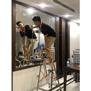 Lắp Đặt Kính Thủy Ốp Tường Giá Rẻ Tại Hà Nội, HCM