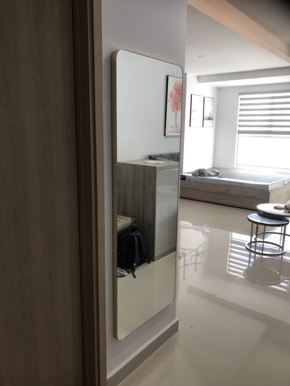 gương soi toàn thân