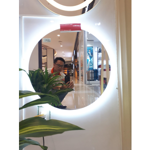 Dịch Vụ Sản Xuất Gương Treo Nhà Tắm Theo Yêu Cầu