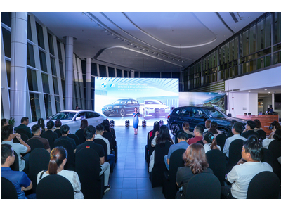 Hai mẫu xe thuần điện BMW iX3 & BMW i4 chính thức ra mắt tại BMW Sala