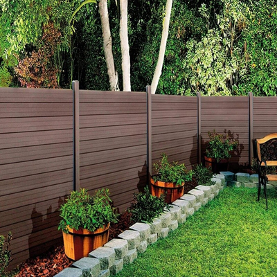 Hàng rào gỗ nhựa