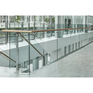 🎀 Hàng Rào Kính – Hiện Đại, Sang Trọng & An Toàn Cho Không Gian Ngoại Thất