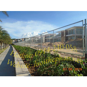 Hàng Rào Lưới Thép Giá Rẻ - Thi Công Hàng Rào Lưới Thép tại Quận Tân Phú