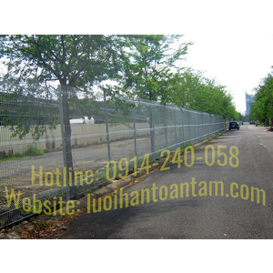 Thi Công Hàng Rào Lưới Thép Giá Rẻ Tại Quận 12