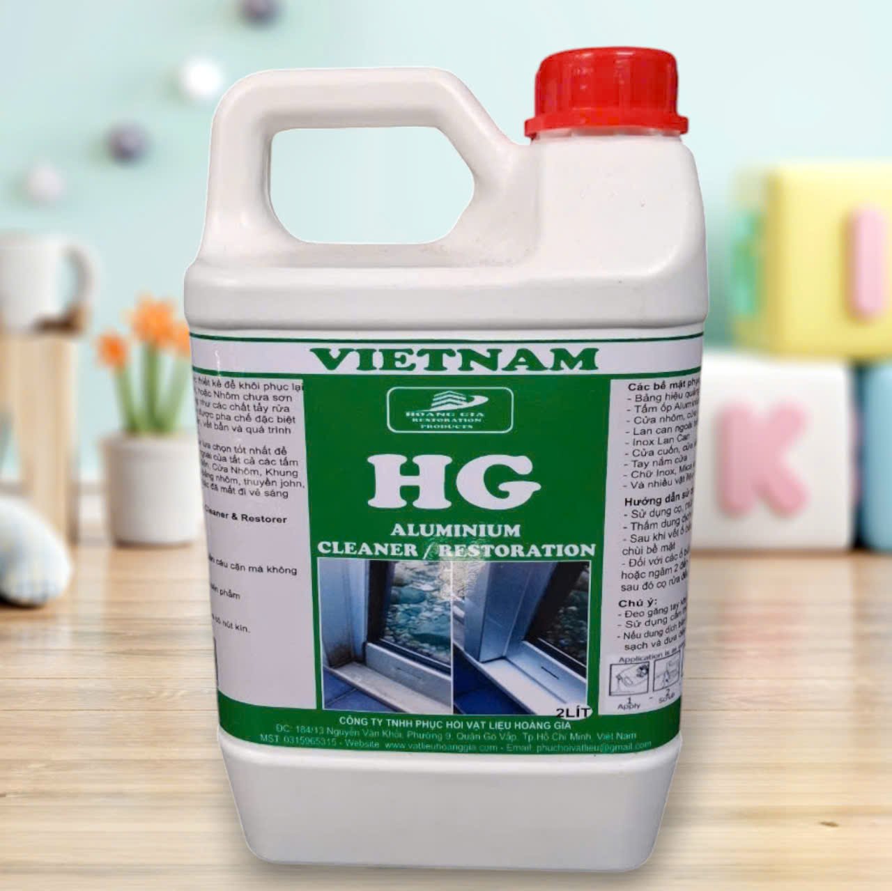 Dung dịch làm sạch mặt dụng Aluminium HG Aluminium Cleaner & Restorer 2000ml