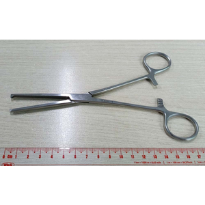 Kẹp phẫu thuật Kocher thẳng có mấu 16 cm Hilbro 14.0226.16