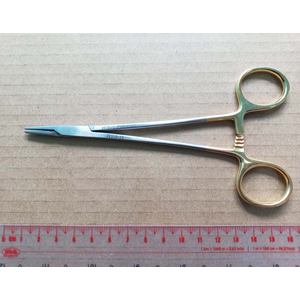 Kẹp kim phẫu thuật Micro-Vascular 15cm (cán vàng) Hilbro 21116-15