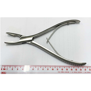 Gu gặm xương phẫu thuật Hartmann 18.5 cm Hilbro 28.1170.18