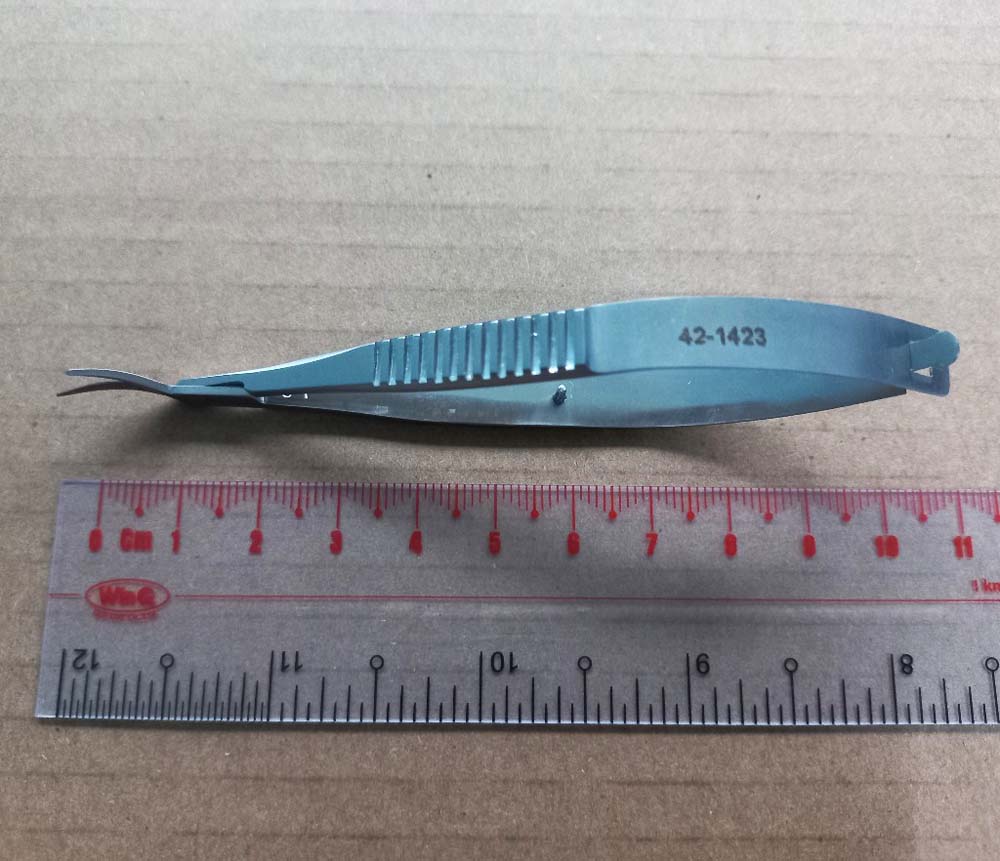 Kéo phẫu thuật Castroviejo 15mm, 10cm, số 2 Hilbro 42-1423