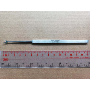 Móc phẫu thuật Freer 2 răng nhỏ, 15cm Hilbro 46.0740.15