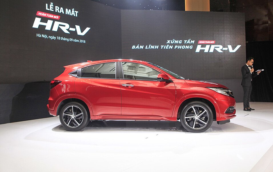 Honda HR-V L 2022 (Trắng ngọc/ Đỏ)