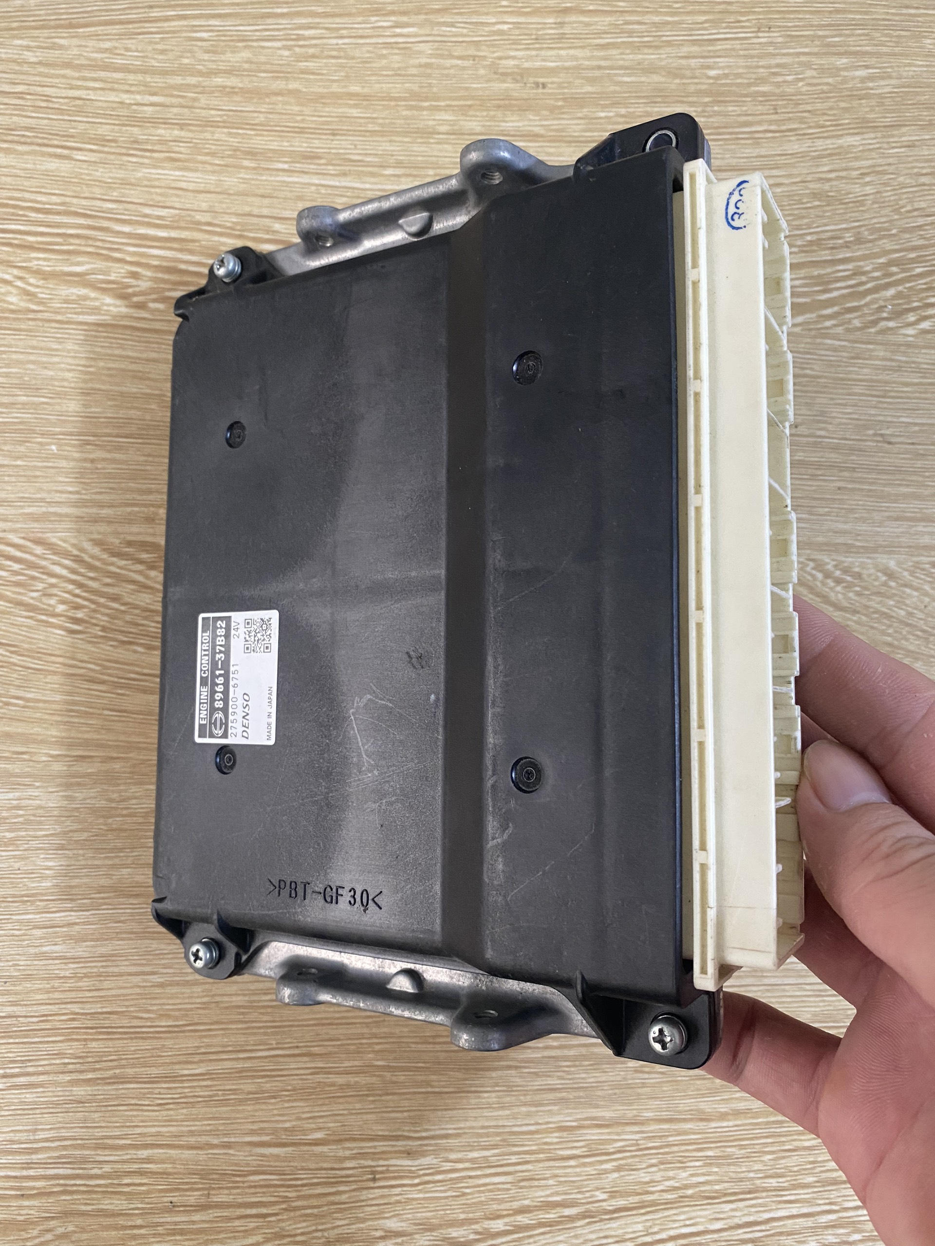 hộp đen ecu xe tải hino 300