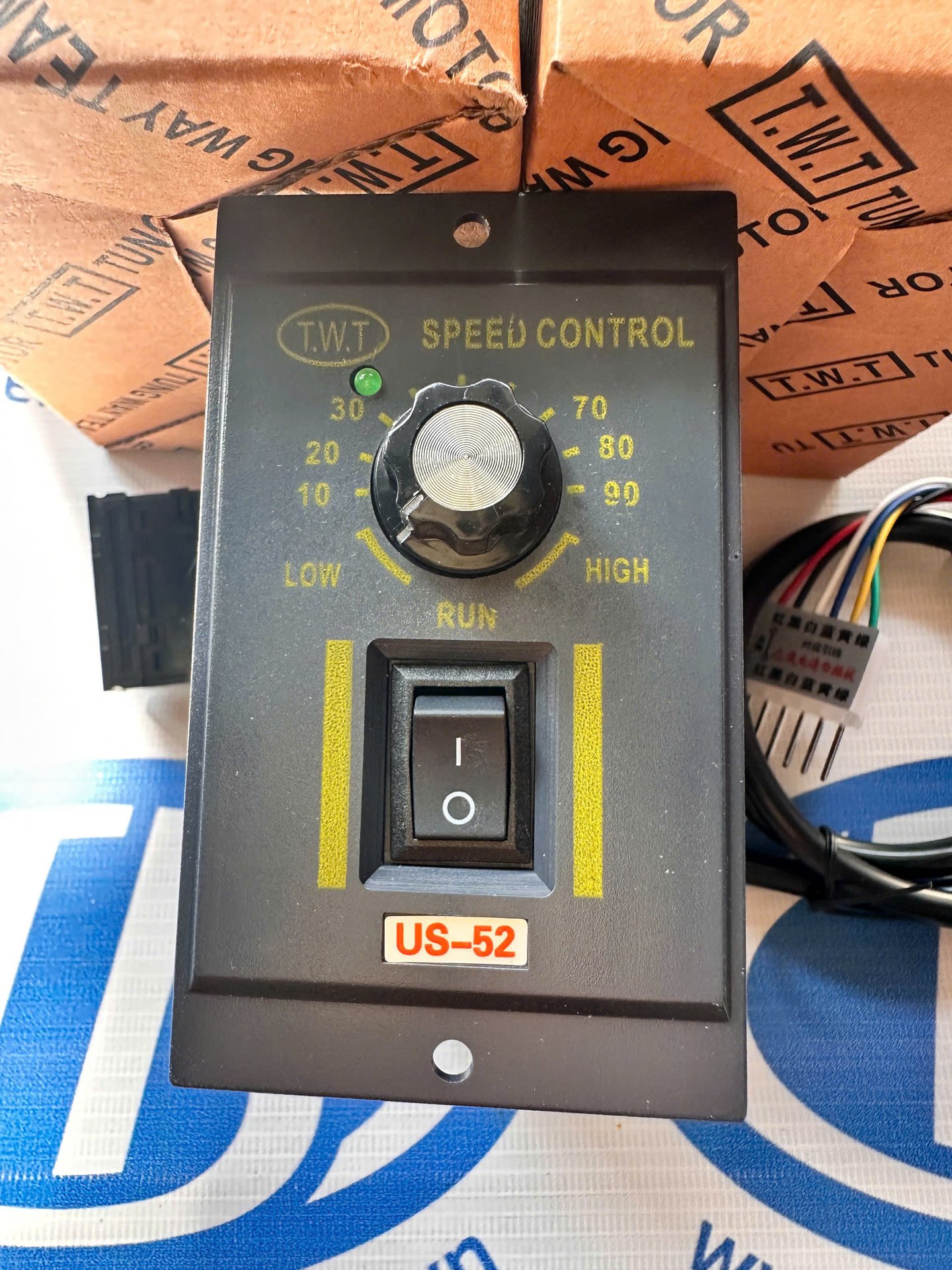 Hộp điều tốc US-52 60W-90W-120W-150W-180W-200W