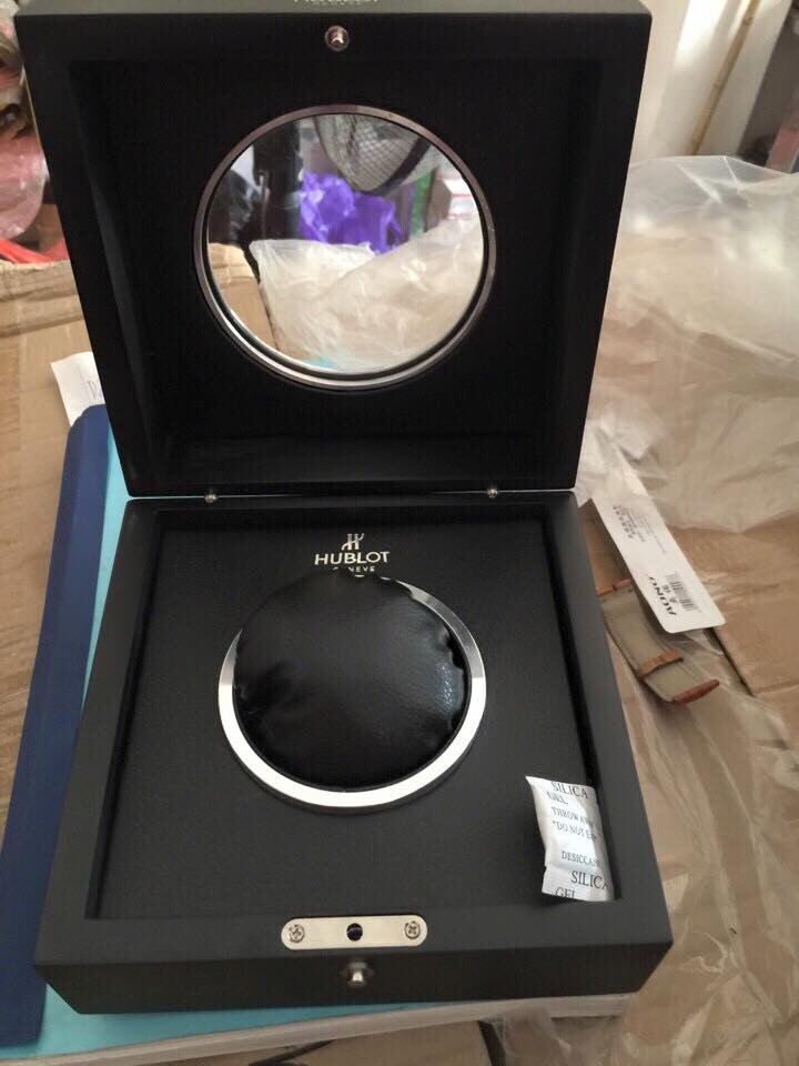 Hộp đựng đồng hồ hublot chính hãng full box HB-01