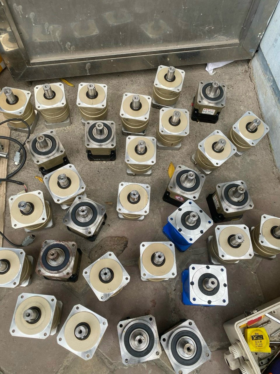 Hộp số giảm tốc Servo giá rẻ tại Tp HCM, giao hàng toàn quốc nhanh chóng - 0917.882.099