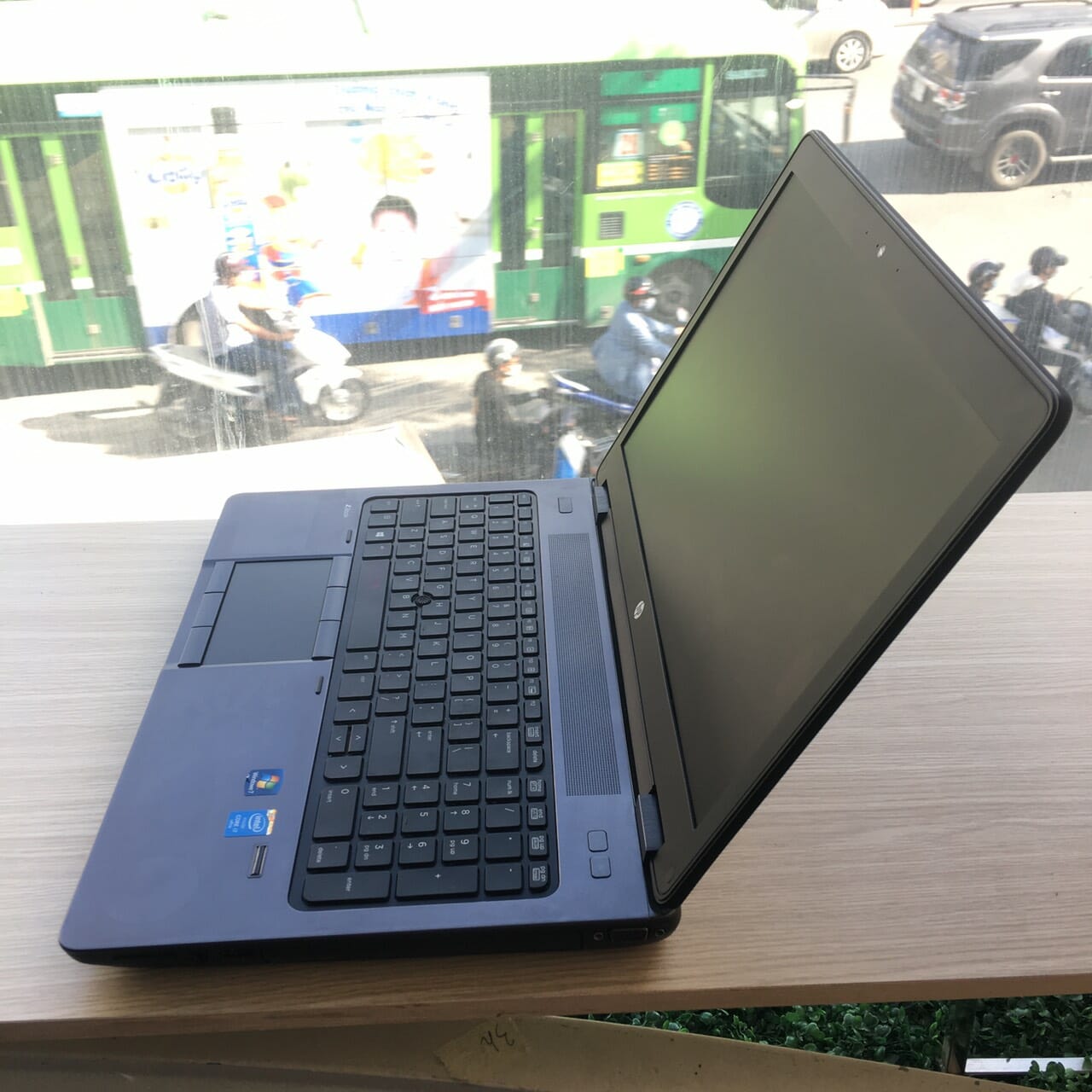 địa điểm bán laptop HP Zbook 15 G2 uy tính, chất lượng tại Đà Nẵng, Huế