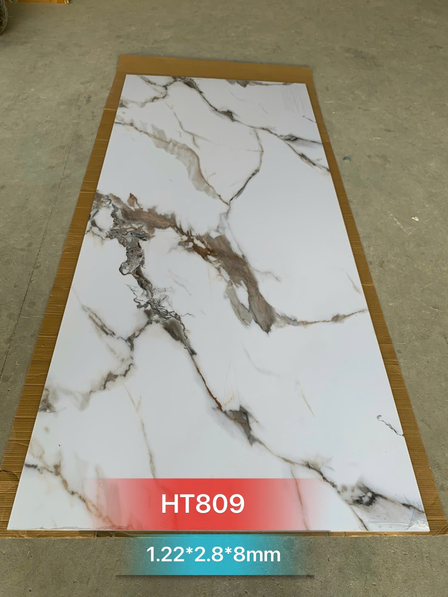 Tấm ốp sợi than tre HT- VÂN ĐÁ 8mm