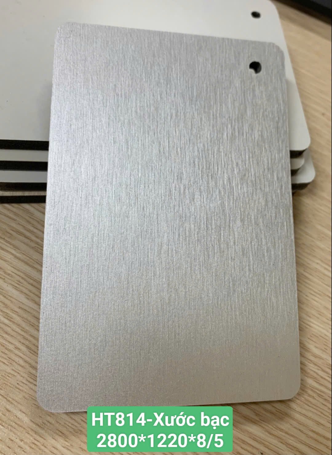 Tấm ốp sợi than tre HT- XƯỚC KIM LOẠI 5mm và 8mm