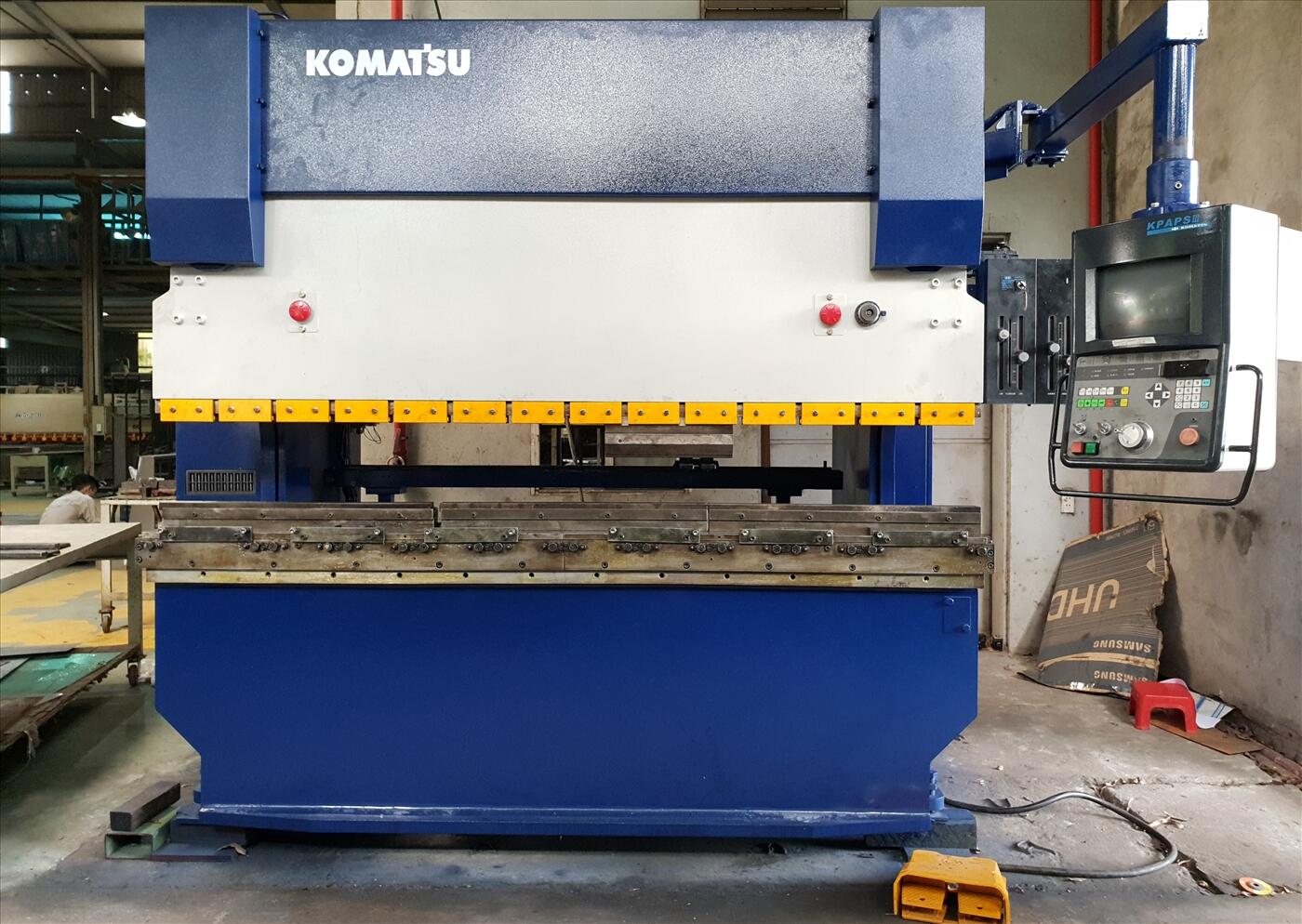 Máy chấn Komatsu PHS 110x255 Kapas III