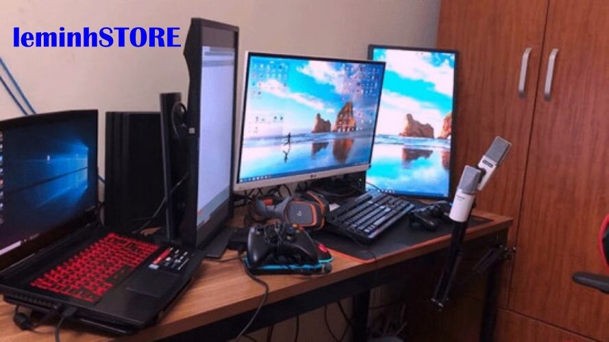 Màn hình dọc sẽ giúp họ linh hoạt trong thao tác stream hơn Màn hình dọc sẽ giúp họ linh hoạt trong thao tác stream hơn