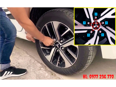 HƯỚNG DẪN THAY THẾ BÁNH XE DỰ PHÒNG XE MITSUBISHI OUTLANDER
